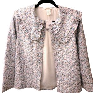 NWT H&M Floral Quilted Shirt Jacket with Ruffled Collar, Size S